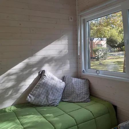 chalet à Onesse et Laharie Camping *